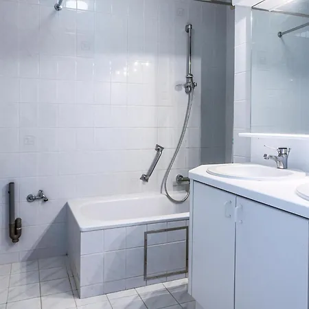 Grand D4 Apartment *